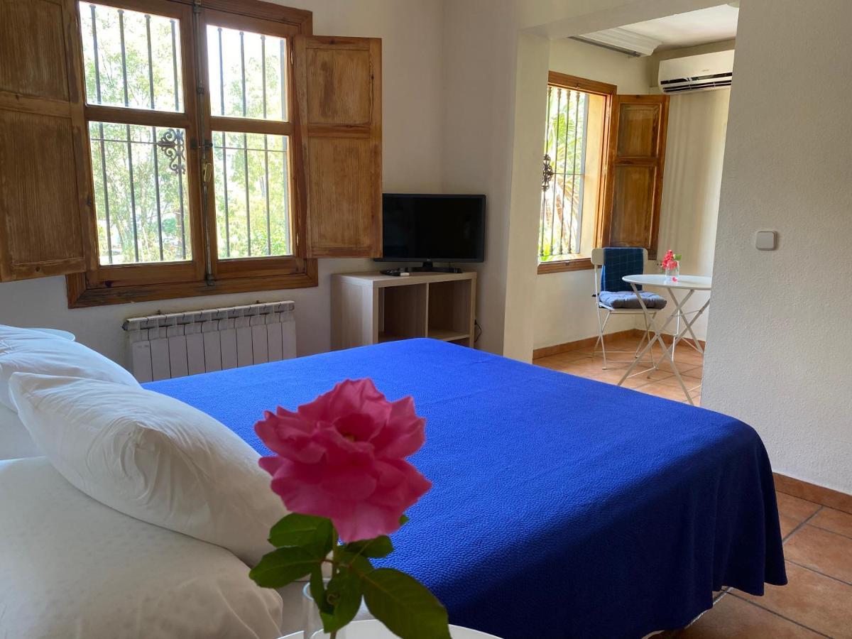 מאלגה Hostal Moscatel מראה חיצוני תמונה