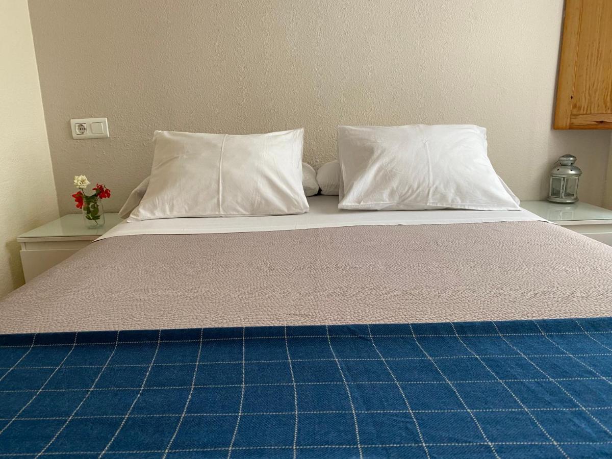 מאלגה Hostal Moscatel מראה חיצוני תמונה