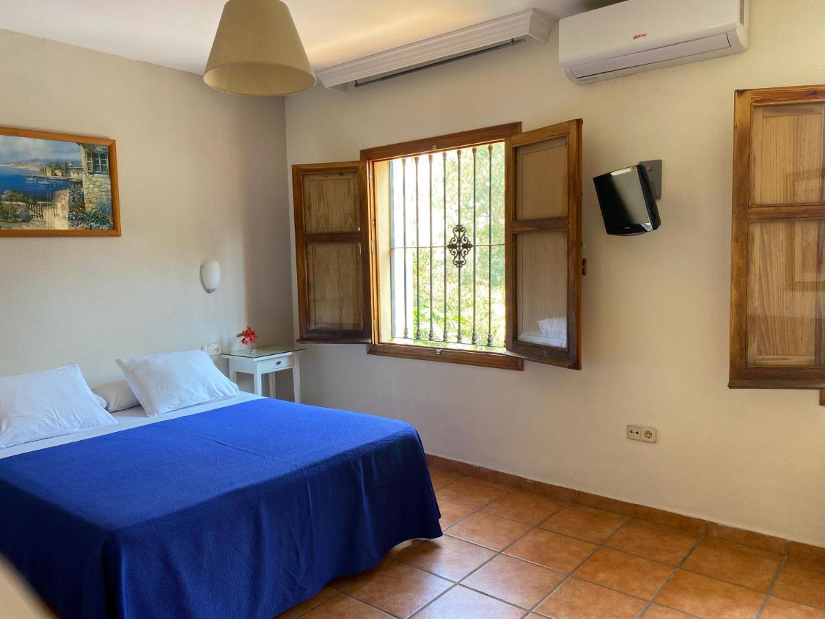 מאלגה Hostal Moscatel מראה חיצוני תמונה