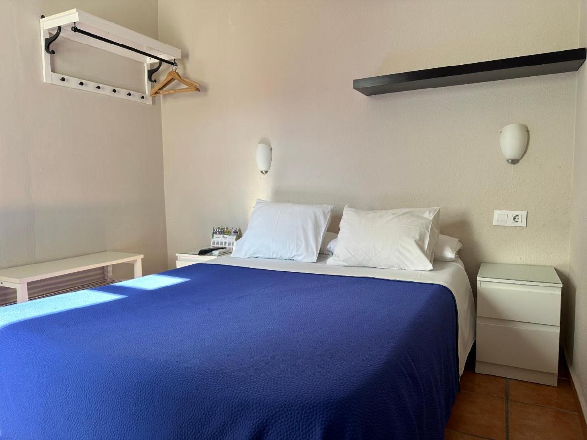 מאלגה Hostal Moscatel מראה חיצוני תמונה